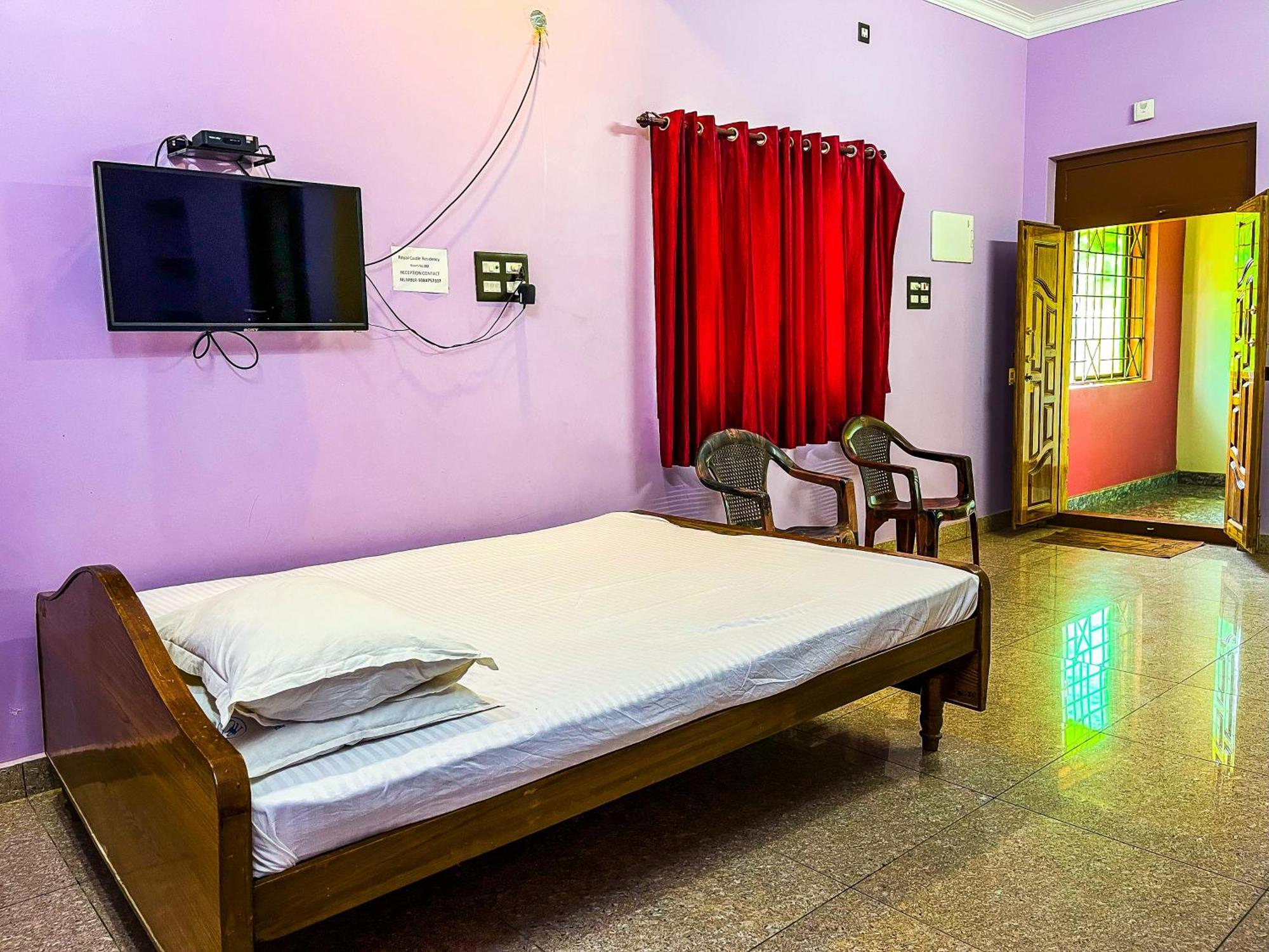 Royal Castle Residency Apartment Pondicherry Bagian luar foto