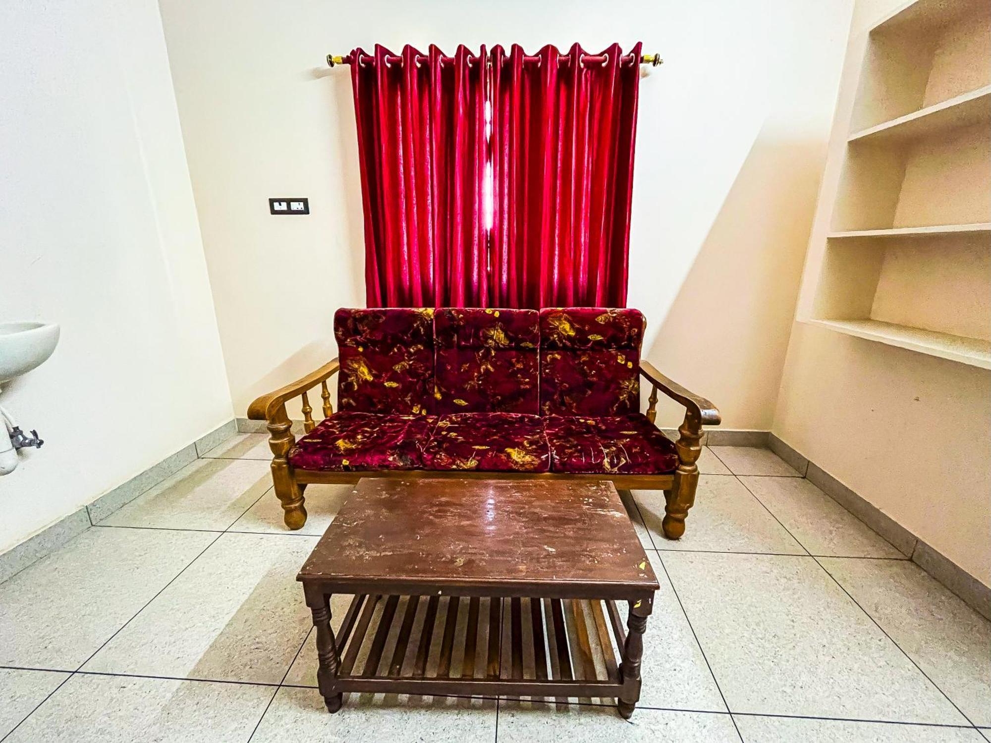 Royal Castle Residency Apartment Pondicherry Bagian luar foto