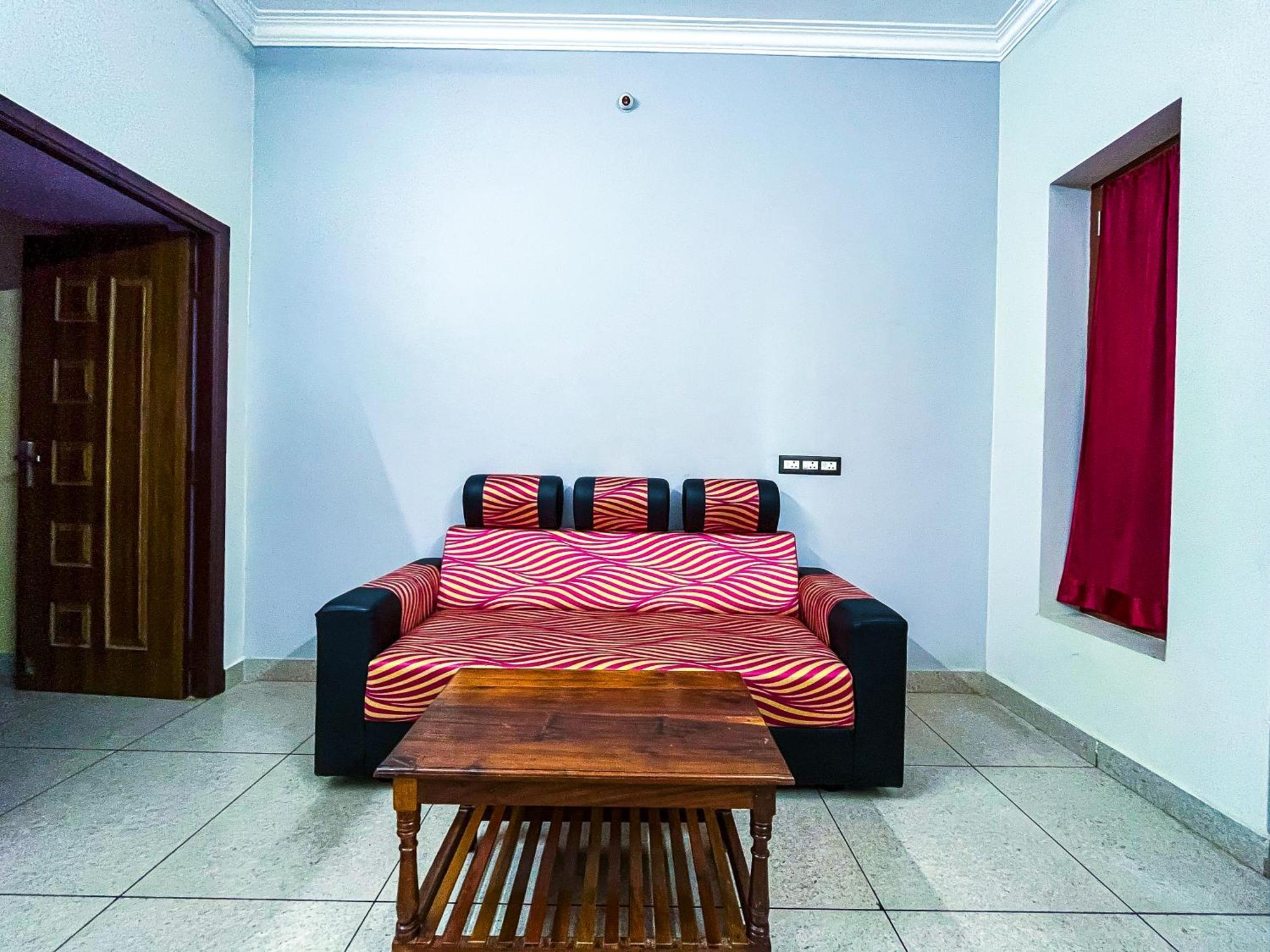 Royal Castle Residency Apartment Pondicherry Bagian luar foto